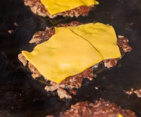 Carne + Cheddar x2